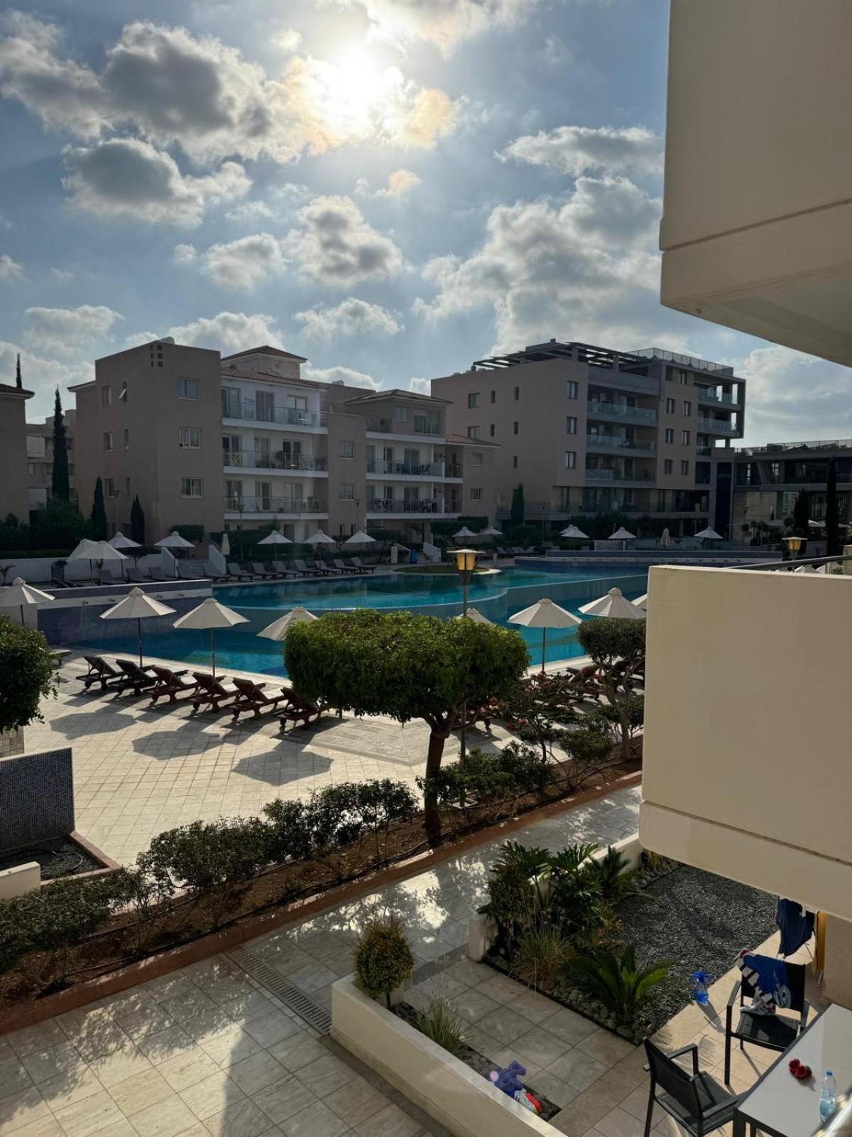 Modern Vacation At Elysia Park Апартаменты Пафос